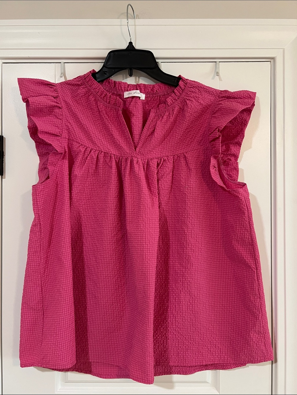 Ces Femme Hot Pink Flutter Sleeve Textured Blouse